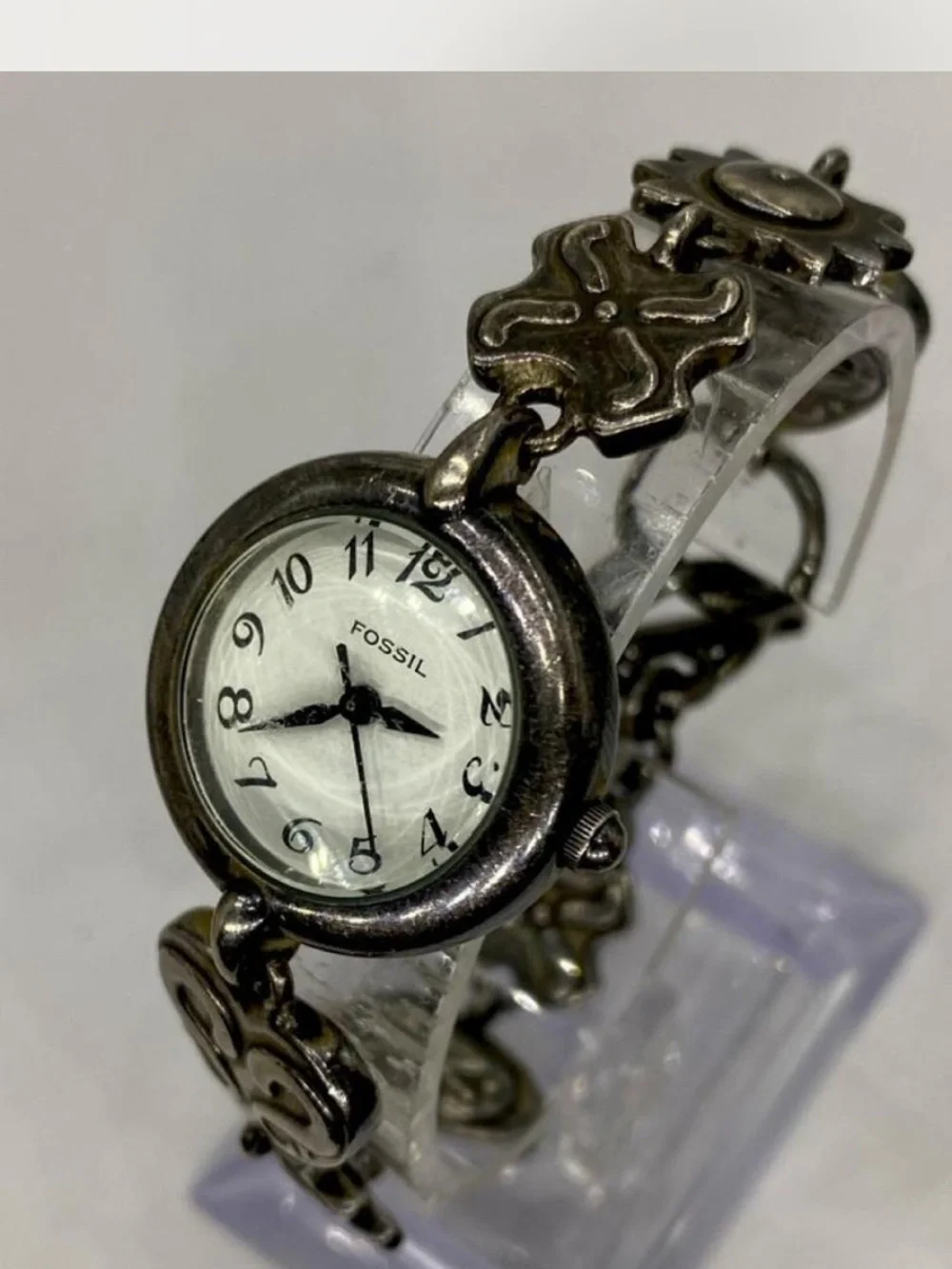 *** Fossil  ^^^ Women's Silver-Tone Floral Link Bracelet Watch - Silverwear ❤️